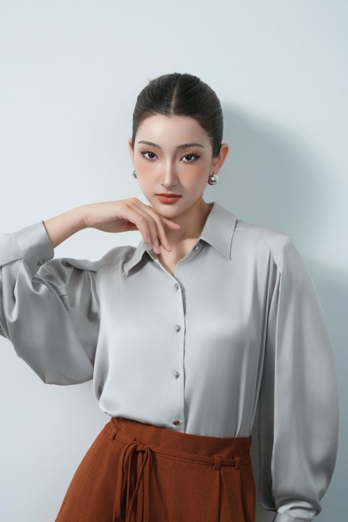 Sixdo Light Grey Silk Shirt